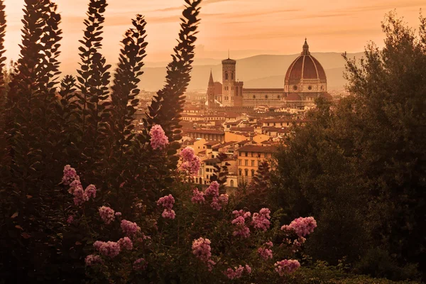 Florencia al atardecer, Italia — Foto de Stock