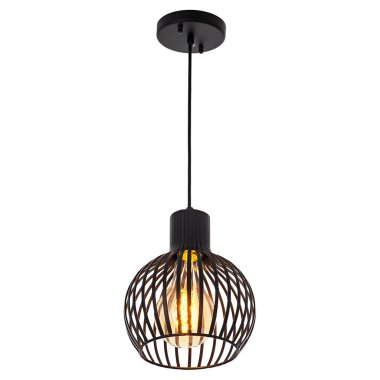 Beyaz arkaplanda izole edilmiş klasik tarzda avize