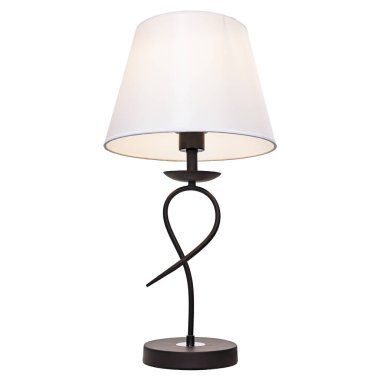 Masa lambası beyaz arkaplanda izole