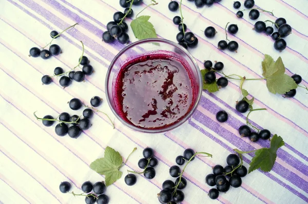 Healthy smoothie from berry of blackcurrant vitamin drink, summer desserts concept — Stock Photo, Image