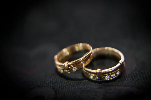 Elegantes anillos de boda — Foto de Stock