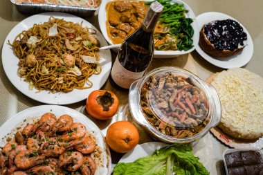 Masada nefis bir yemek, görkemli bir yemek için..