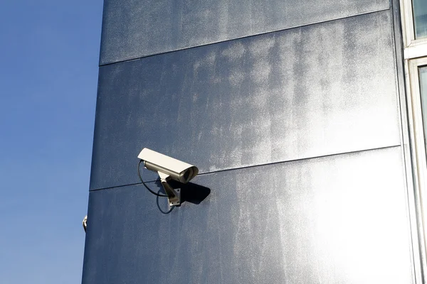 Cámara de seguridad para videovigilancia, al aire libre — Foto de Stock