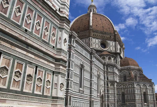 Basílica de Santa Maria del Fiore en Firenze, Italia — Foto de Stock