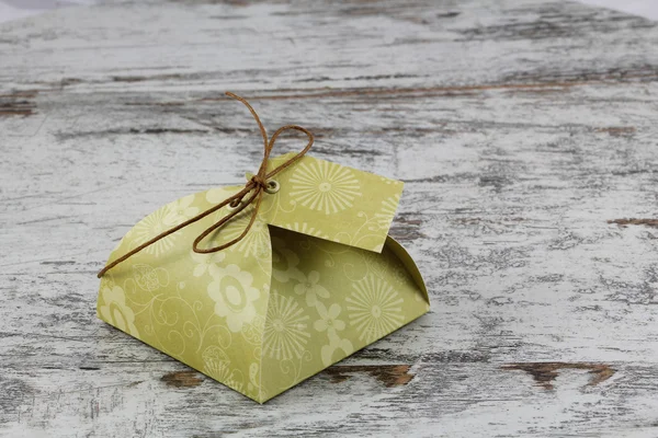 Gift box, made of paper — Stock Photo, Image