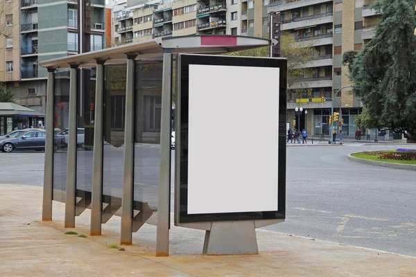 Prázdné reklama v autobusové zastávce — Stock fotografie