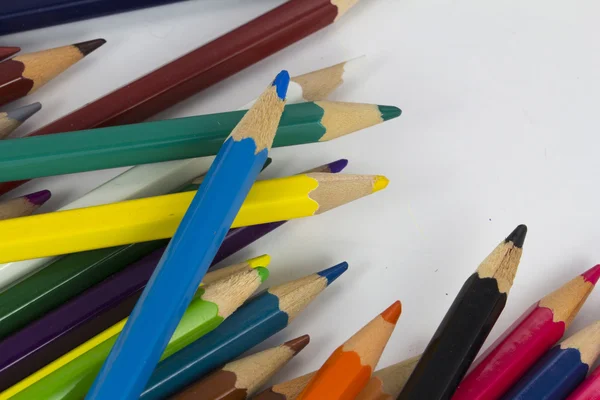 Lápis coloridos em uma composição — Fotografia de Stock