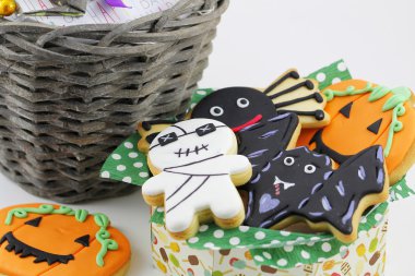 el yapımı halloween kurabiye