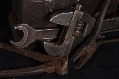 eski çilingir araçları