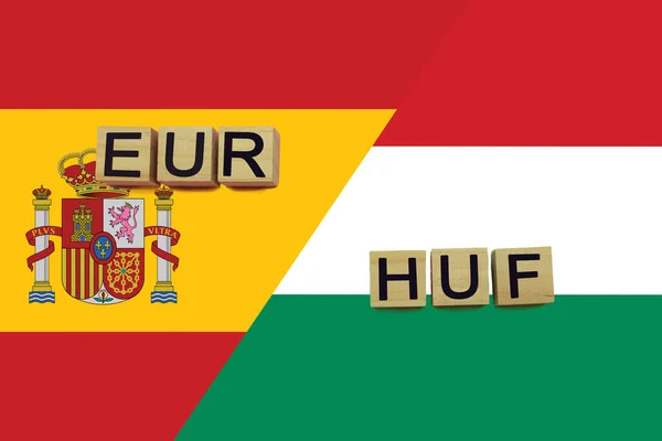 España Hungría Códigos Monedas Banderas Nacionales Fondo Concepto Internacional Transferencia — Foto de Stock