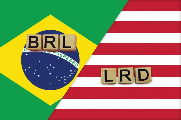 브라질과 라이베리아 통화는 배경에 코드를 — 스톡 사진