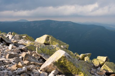 İnanılmaz dağ manzarası.