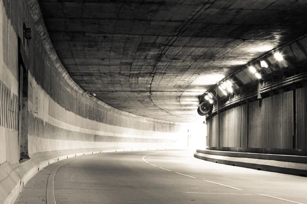 Міський тунель — стокове фото