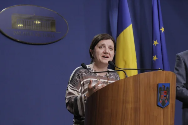 Minister van Justitie Raluca Pruna — Stockfoto