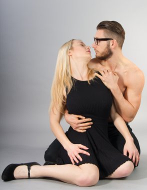 Çağdaş romantik Tema