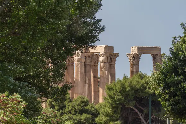 Olympian Zeus Tapınağı sütunlar, Atina, Yunanistan — Stok fotoğraf