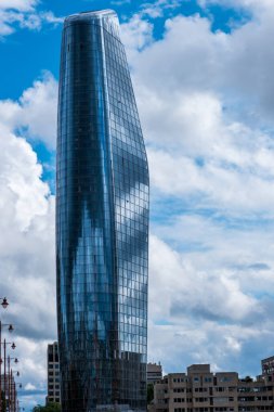 Londra, İngiltere ve İngiltere 'de bir Blackfriars ya da The Vase veya The Boomerang gökdeleni