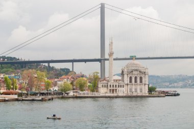 Ortaköy Camii ve Boğaziçi Köprüsü, Istanbul, Türkiye