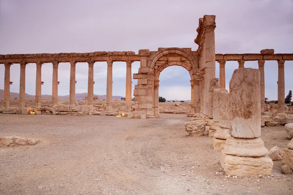 Ruins of the ancient city of Palmyra, Syrian Desert — Stock Photo, Image