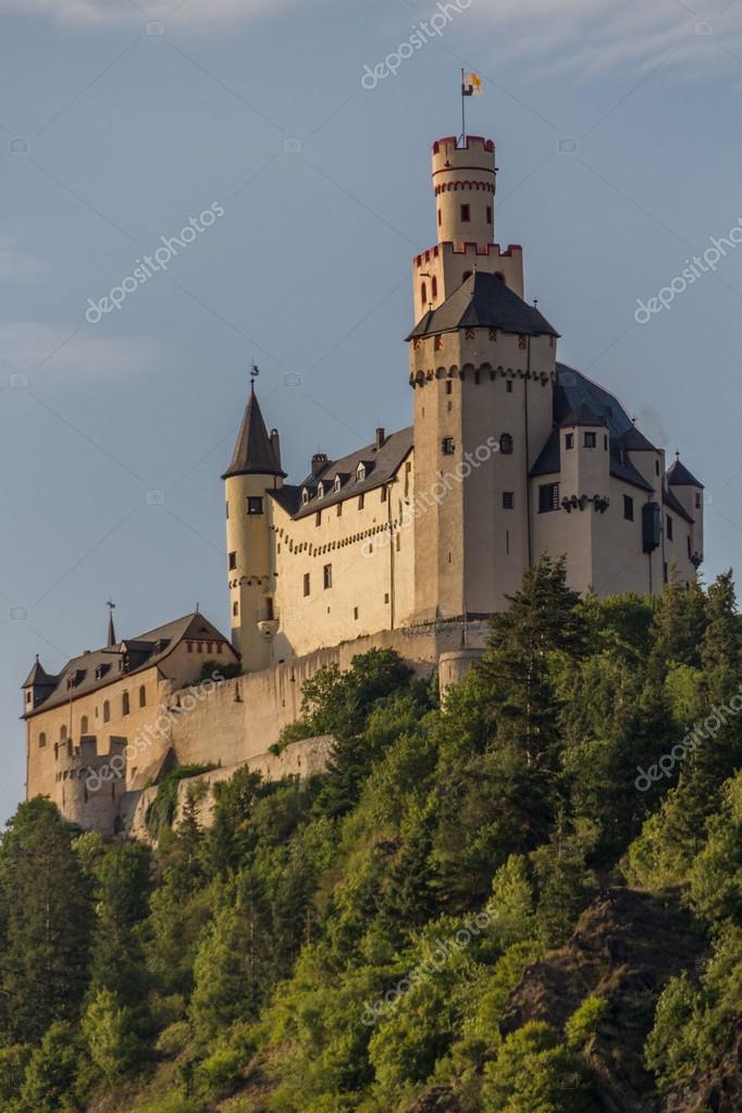 ラインの谷 ドイツのユネスコ世界遺産ブラウバッハ マルクスブルク城 ストックエディトリアル用写真 C Palliki