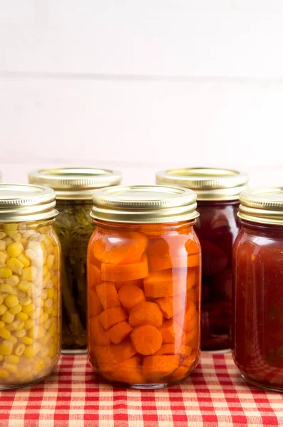 Surtido Varias Frutas Verduras Que Han Sido Enlatadas Casa — Foto de Stock