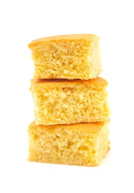 Kare Mısır Ekmeği Beyaz Arkaplanda Dilimler