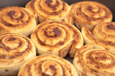 Taze, şekersiz tarçınlı rulo.