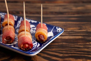 Geleneksel Kürdanlı Boş İngiliz Domuzları