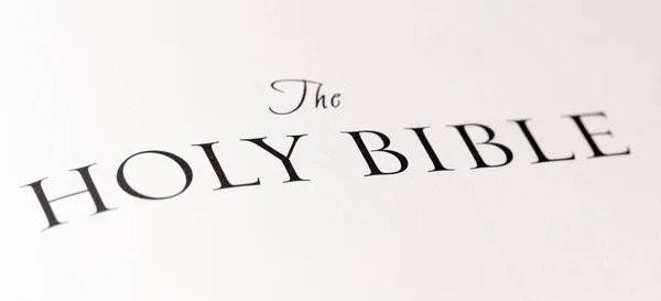 Página Del Azulejo Santa Biblia Negrita Tipo Negro — Foto de Stock
