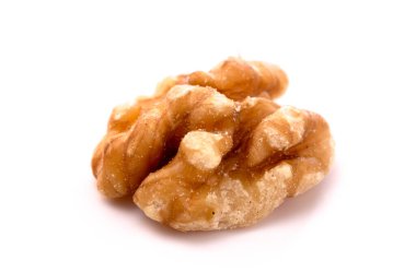 Beyaz Arkaplanda Sağlıklı Ceviz Yarısı