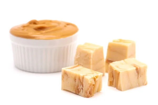 Swirly Peanut Butter Fudge Isolerad Vit Bakgrund — Stockfoto