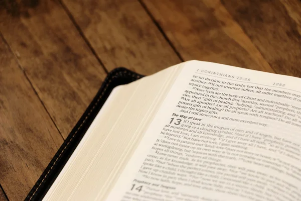 Bible Wooden Table — Stock Photo, Image