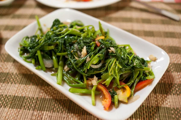 Gıda: Tavada kızartılmış sebzeler