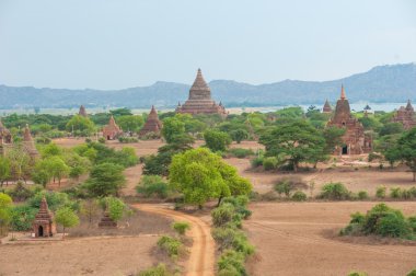 Pagoda manzara Bagan, Myanmar Akdağ