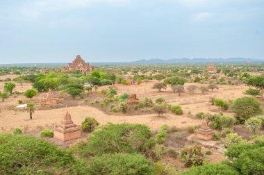 Pagoda manzara Bagan, Myanmar Akdağ