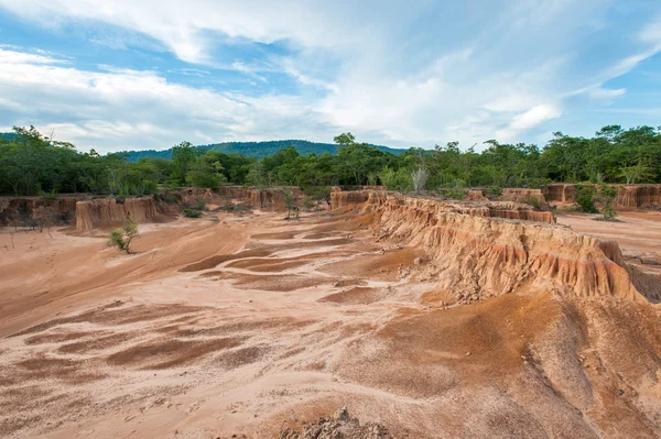 Sakaeo 州、タイでラル公園 — ストック写真