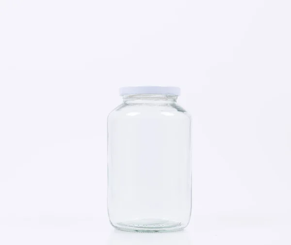 Szklany Słoik Pokrywą Białym Tle — Zdjęcie stockowe
