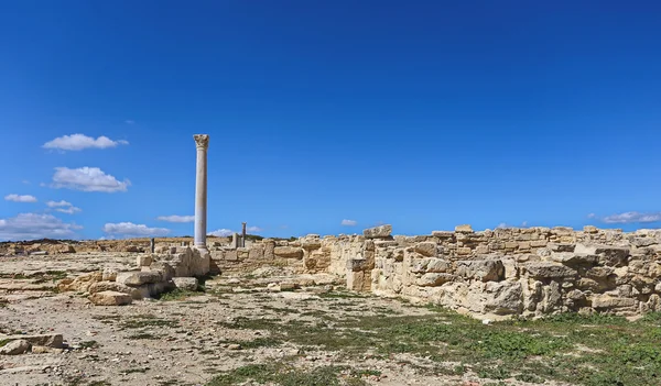 Pohled na pozůstatky starověkého řeckého města Kourion (archeologická lokalita) poblíž Limassol, Kypr — Stock fotografie