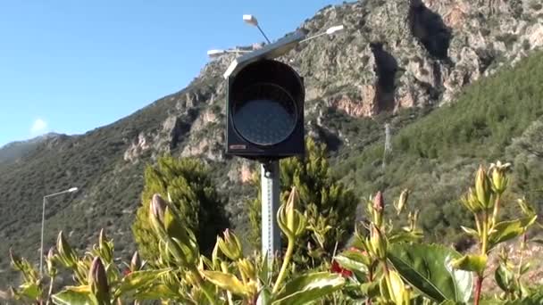 Trafik kırmızı göz kırpıyor ışıkları kapatın — Stok video
