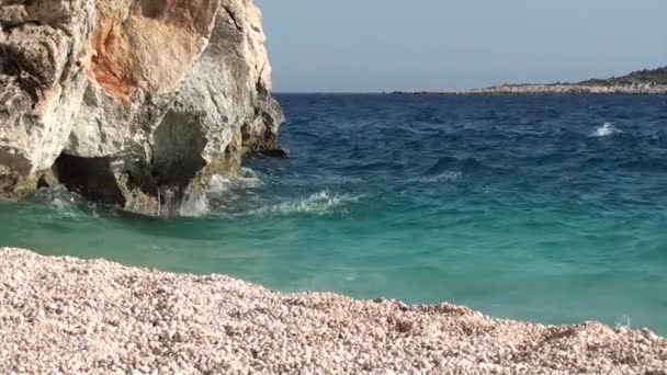 Prachtige zee landschap op Kaputas Strand — Stockvideo