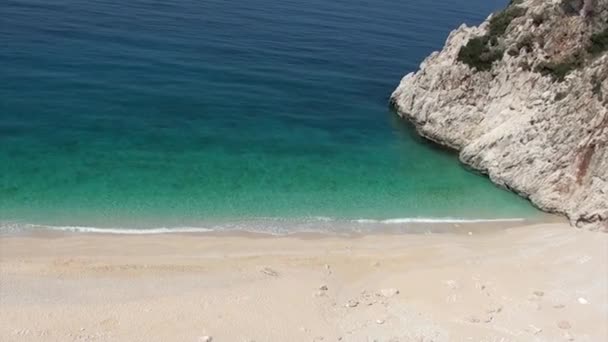 Üstten Görünüm köşe Kaputaş plaj — Stok video