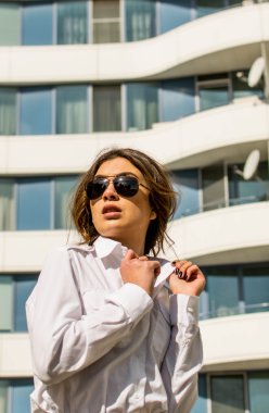 Office Bayan güneş gözlüğü