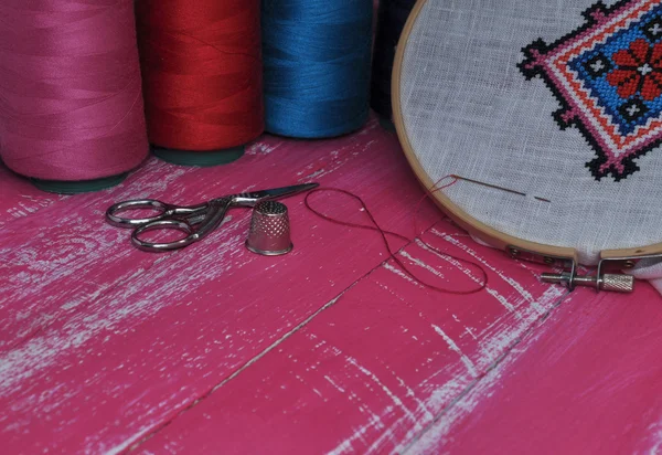 Artículos para bordados y costuras — Foto de Stock