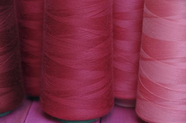 Konu pembe tonlarında, yakın çekim