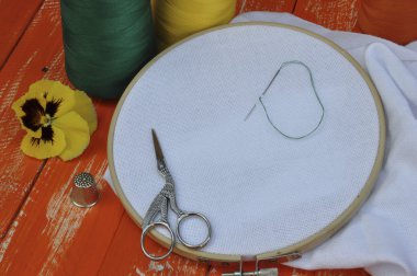 Nakış çember için beyaz kumaş