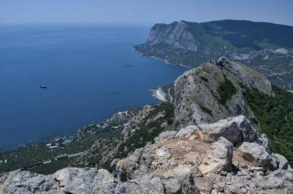 View from the mountains to the Black Sea in Crimea — Stock Photo, Image