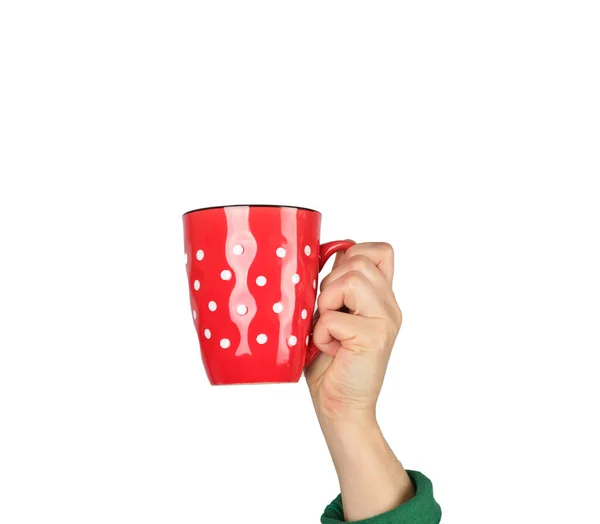 Κόκκινο Κεραμικό Κύπελλο Ένα Γυναικείο Χέρι Λευκό Φόντο Χέρι Σηκώνεται — Φωτογραφία Αρχείου