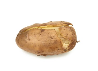 Soyulmamış haşlanmış patatesler. 