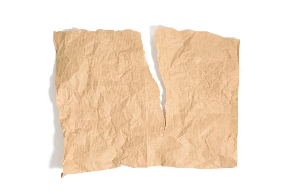 Gescheurd Stuk Bruin Kraftpapier Geïsoleerd Witte Achtergrond Close — Stockfoto