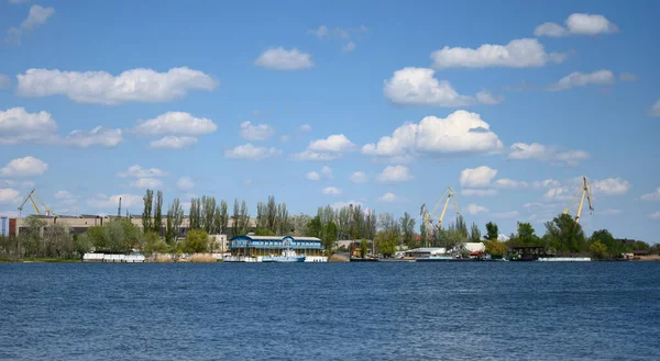 View River Port Landing Stage Cranes Summer Day Kherson Ukraine — Stock Photo, Image